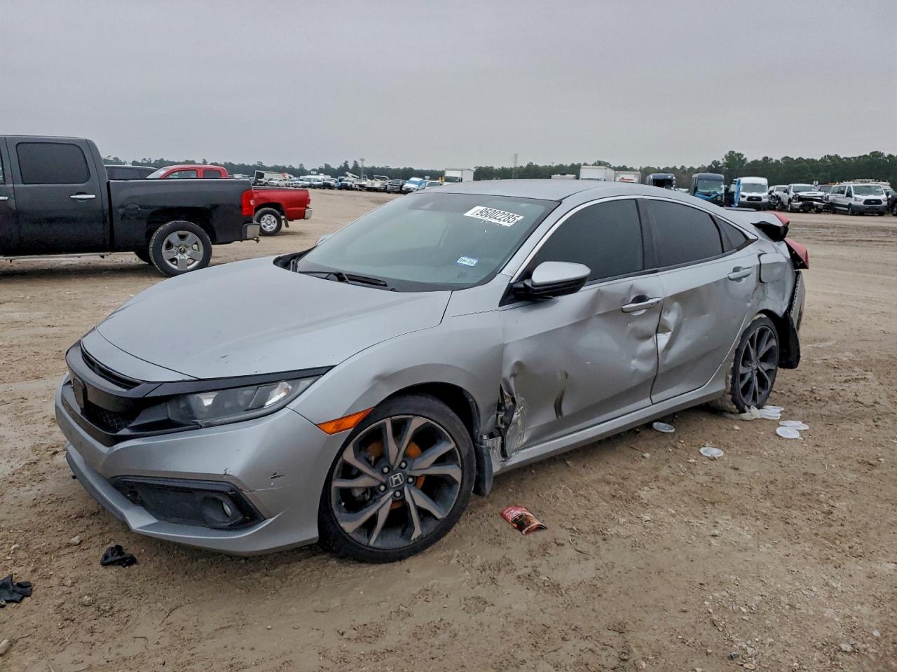 Salvage Honda Civic Image