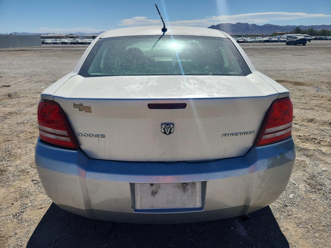 Dodge Avenger Se