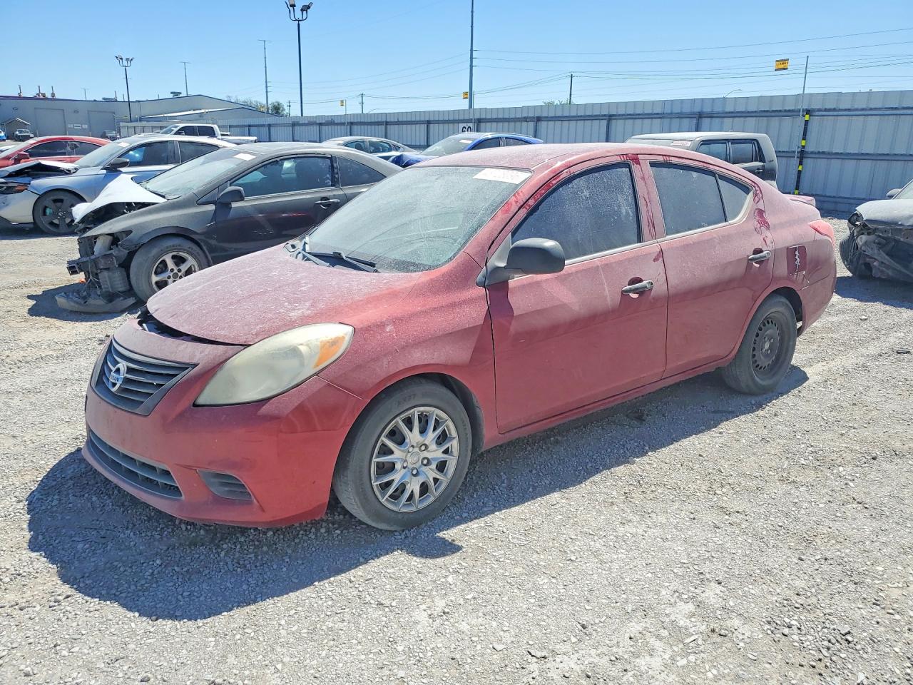 Salvage Nissan Versa Image