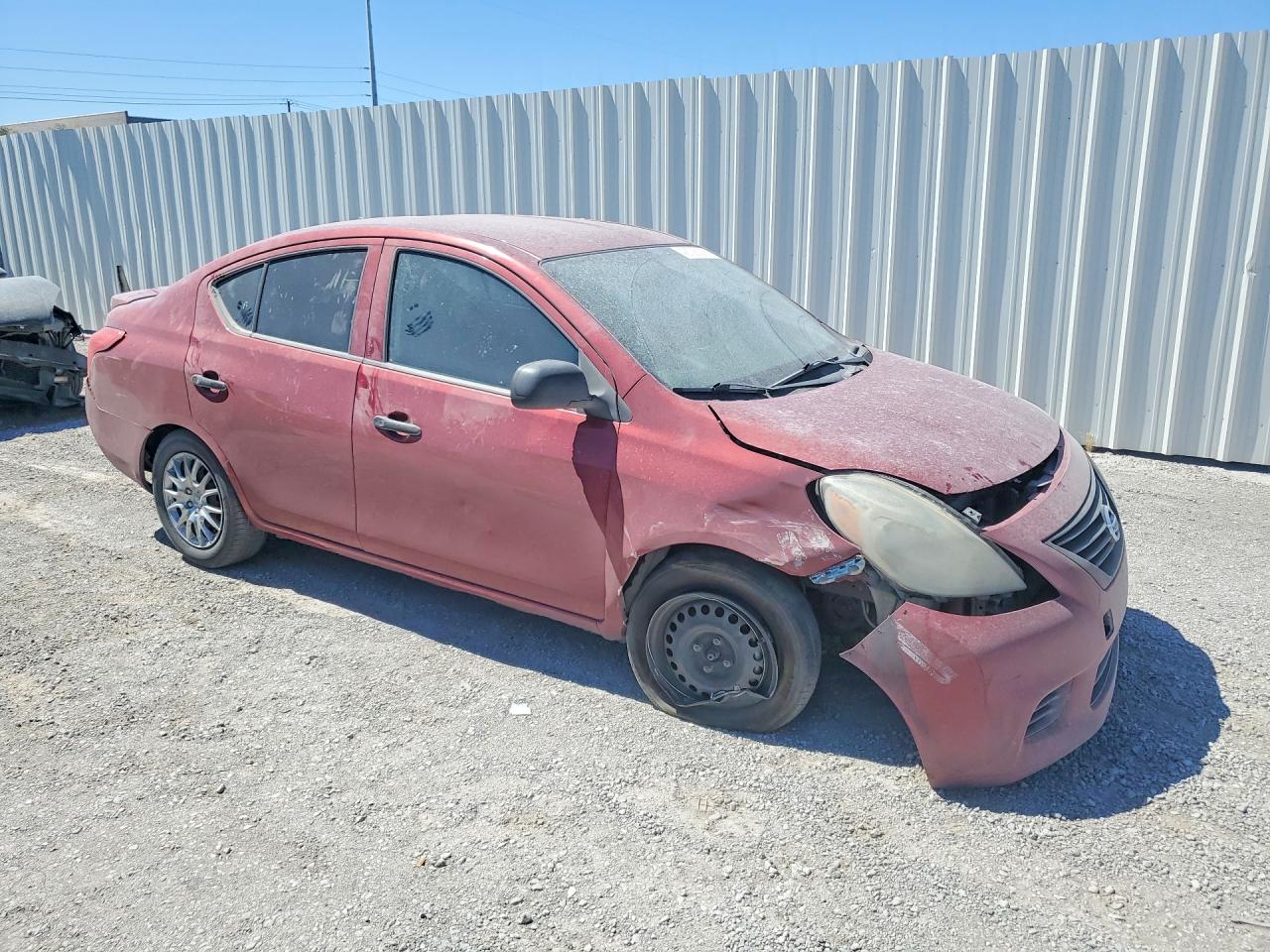 Nissan Versa S