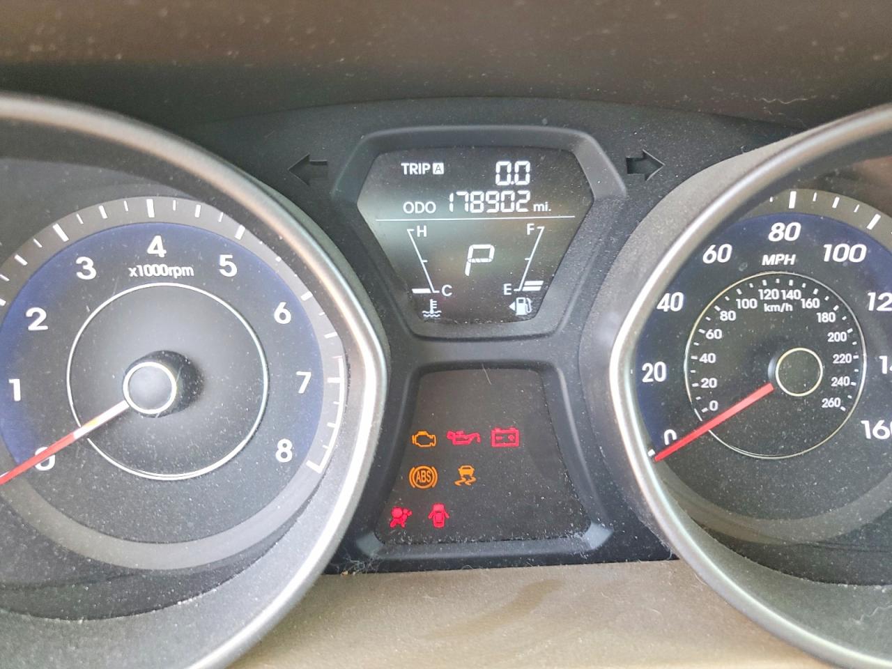 Hyundai ELANTRA Gls