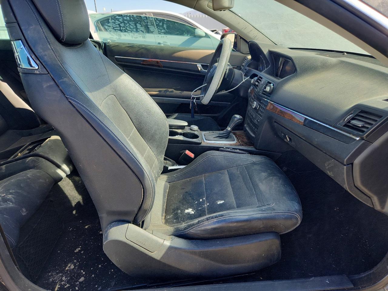 Mercedes-Benz E-Class 550