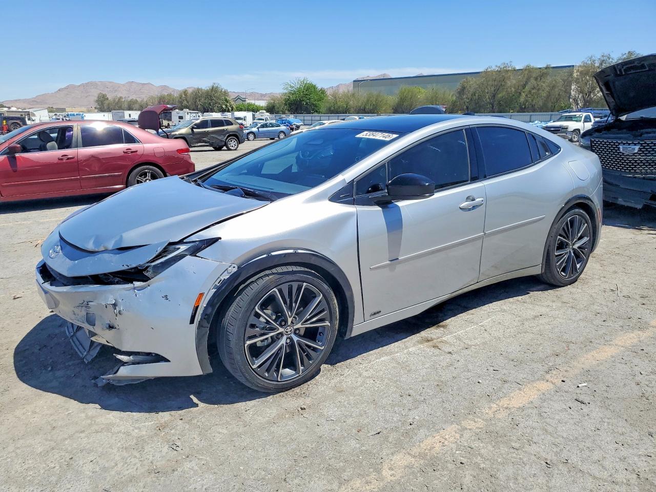 Salvage Toyota Prius Image
