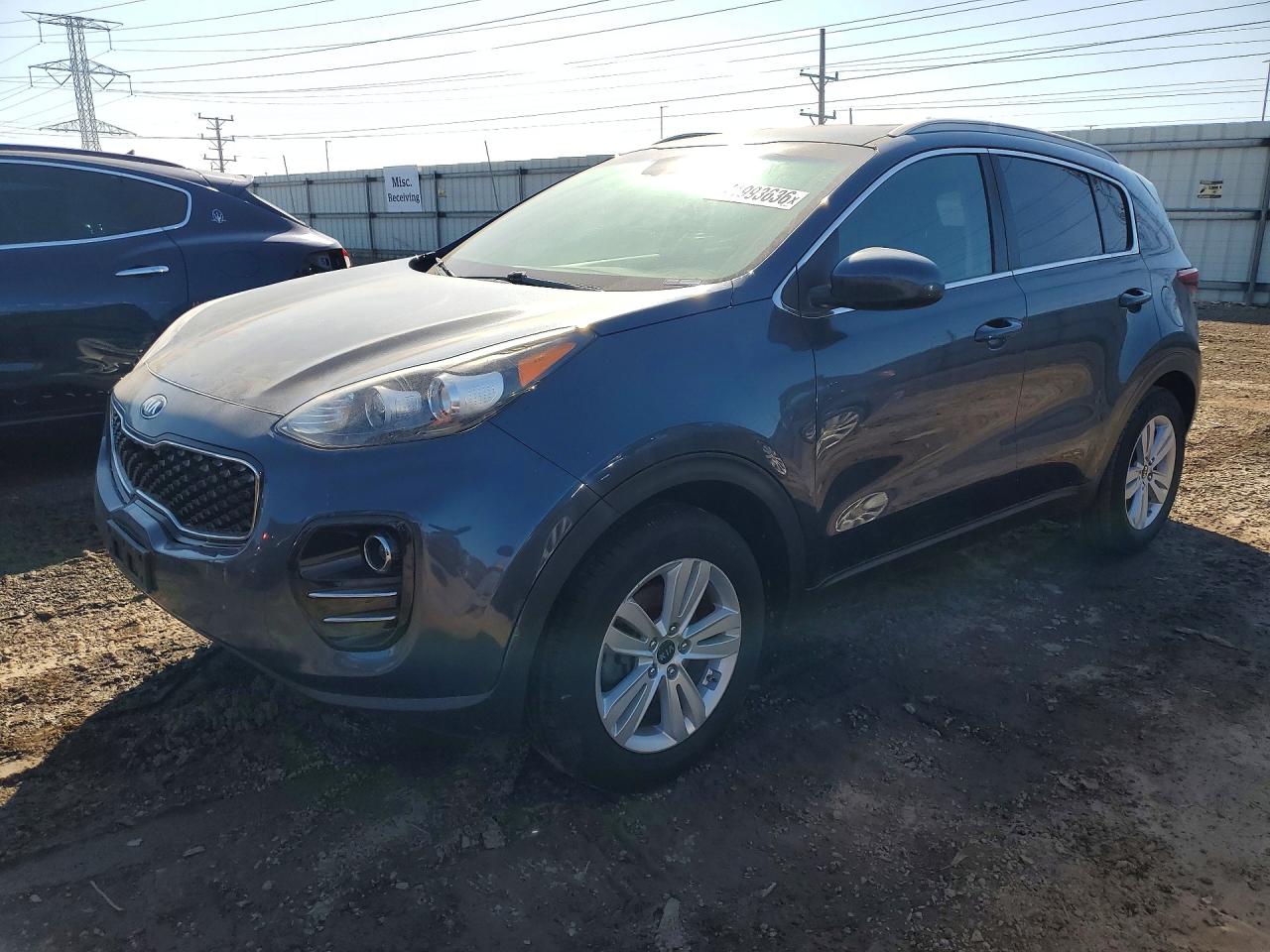 Salvage Kia Sportage Image