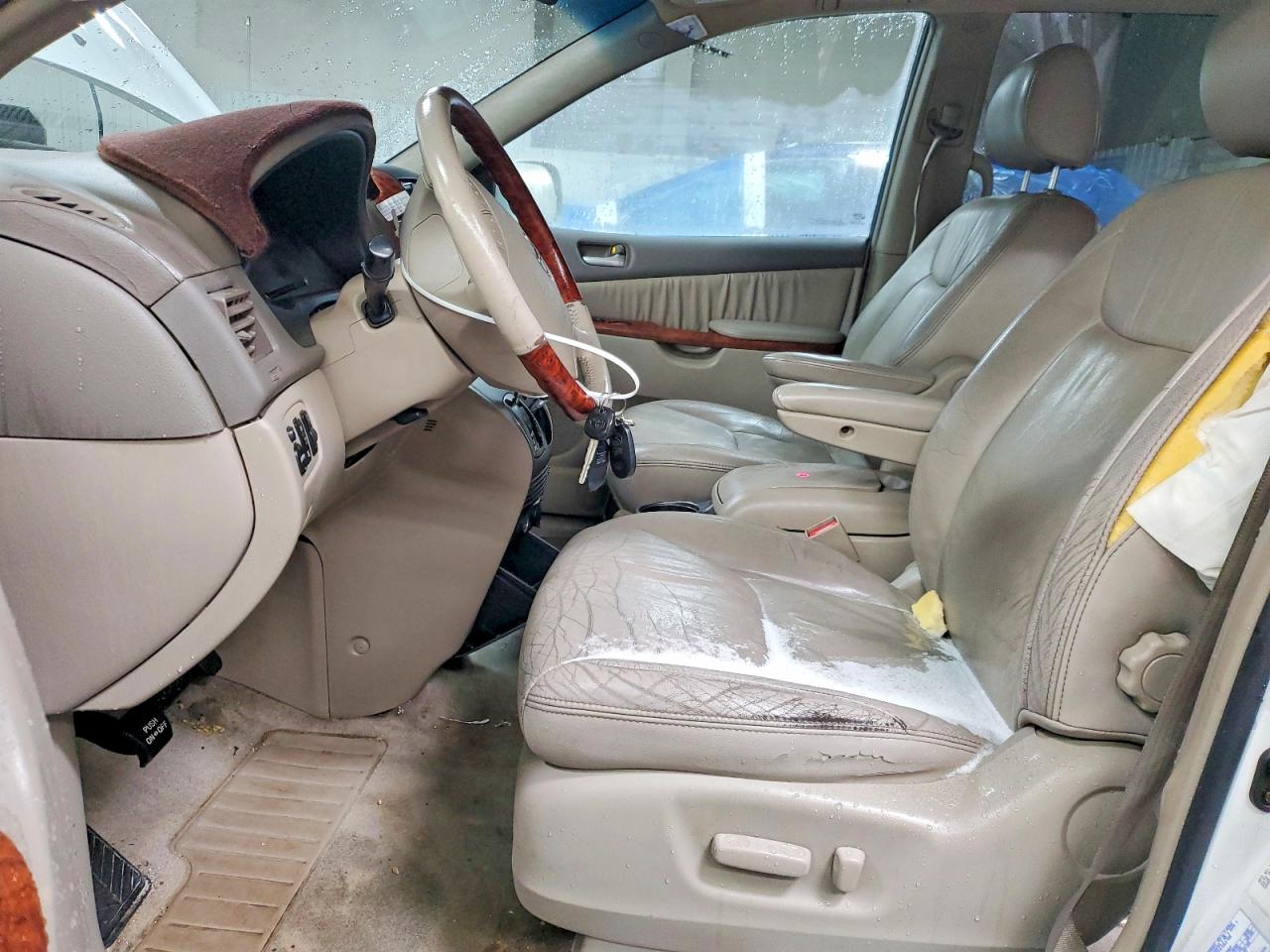 Toyota Sienna Xle Limited 7 Passenger
