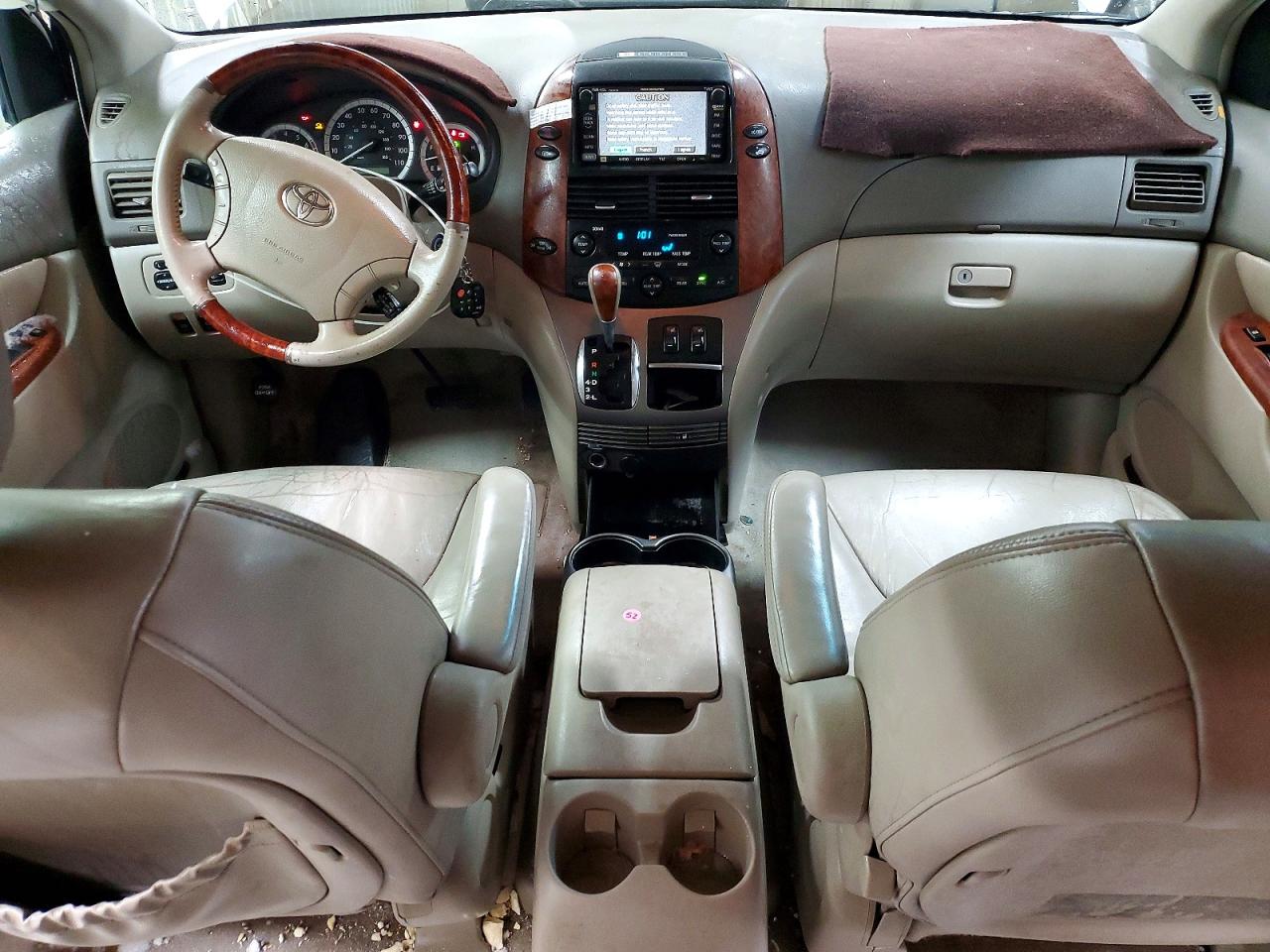Toyota Sienna Xle Limited 7 Passenger