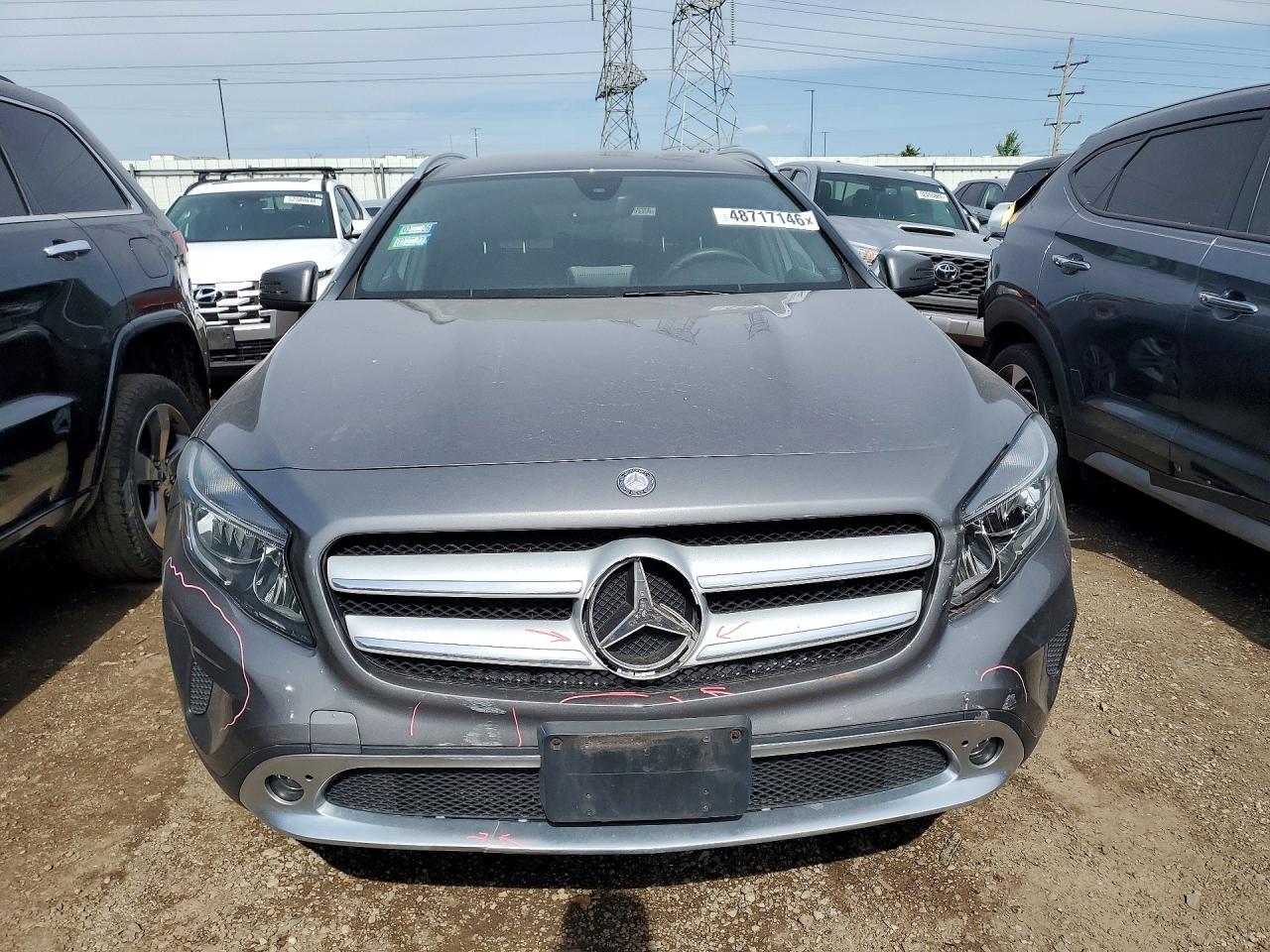 Mercedes-Benz GLA 250 4matic