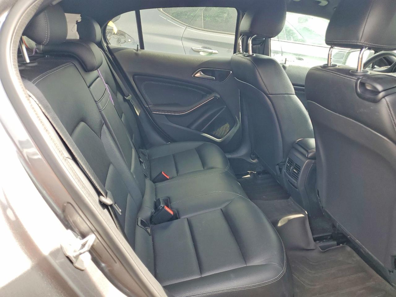 Mercedes-Benz GLA 250 4matic
