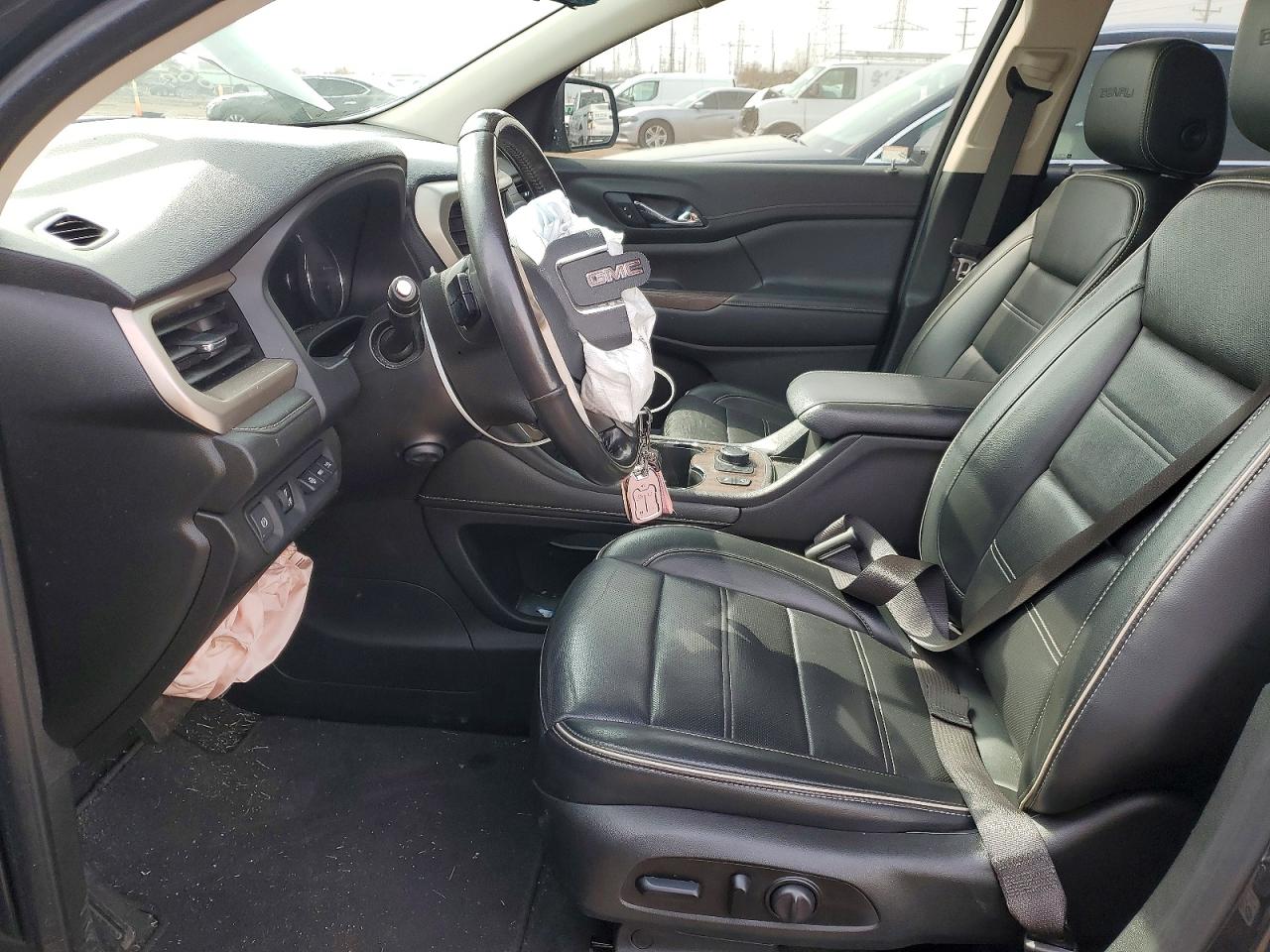 GMC Acadia Denali