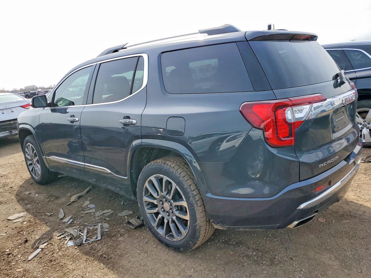 GMC Acadia Denali