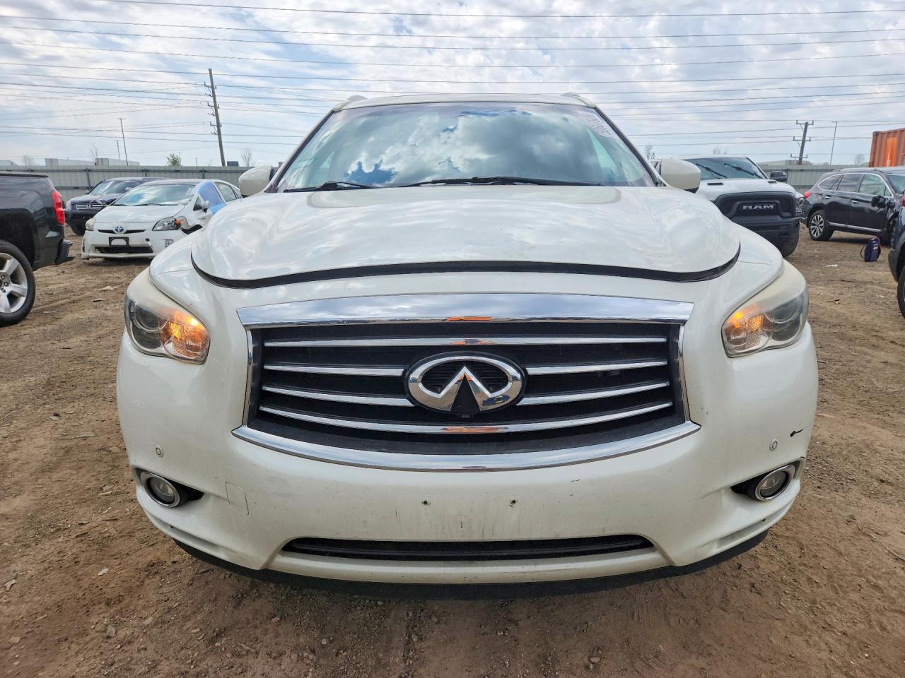 INFINITI Qx Base