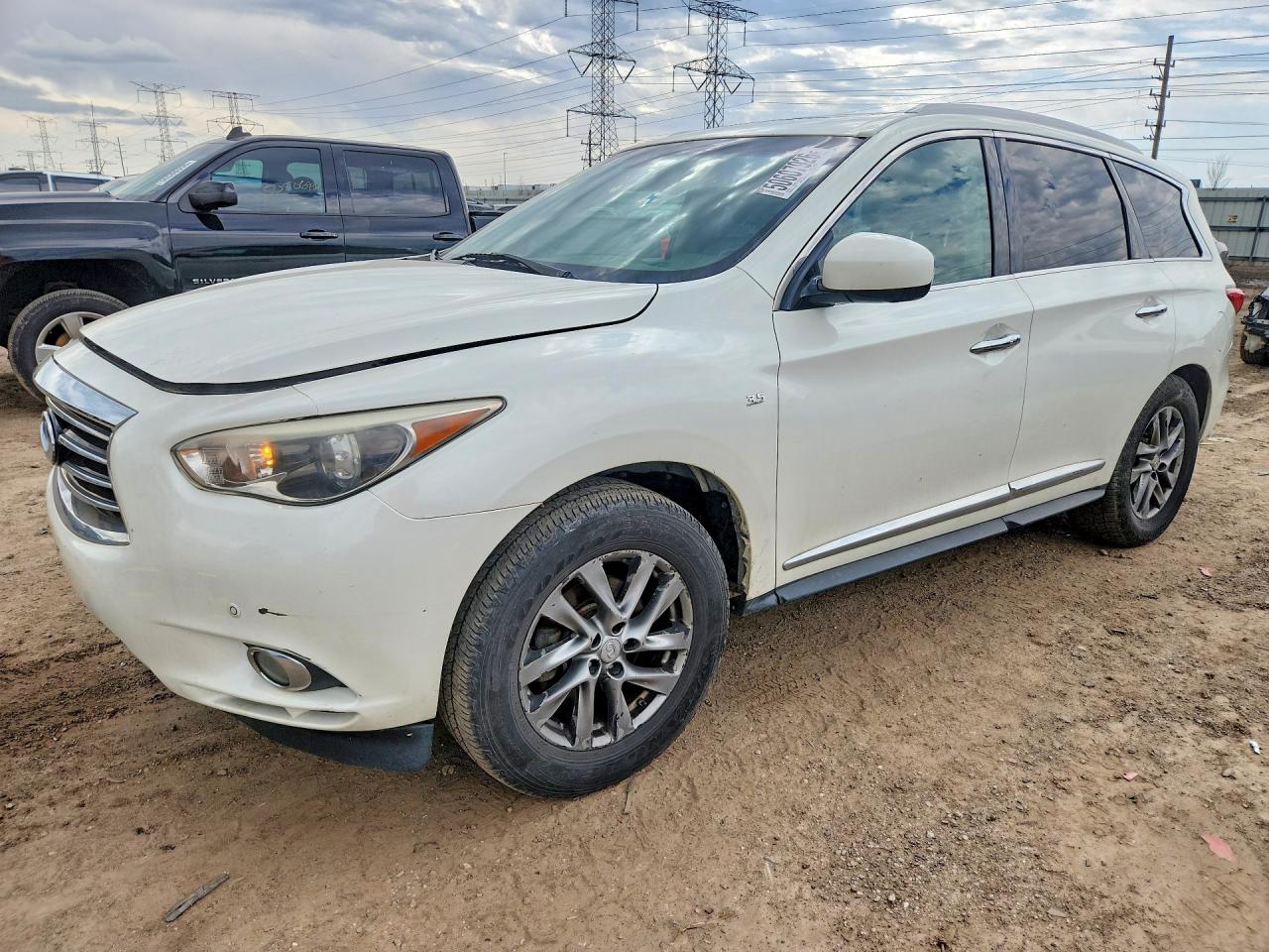 Salvage INFINITI Qx Image