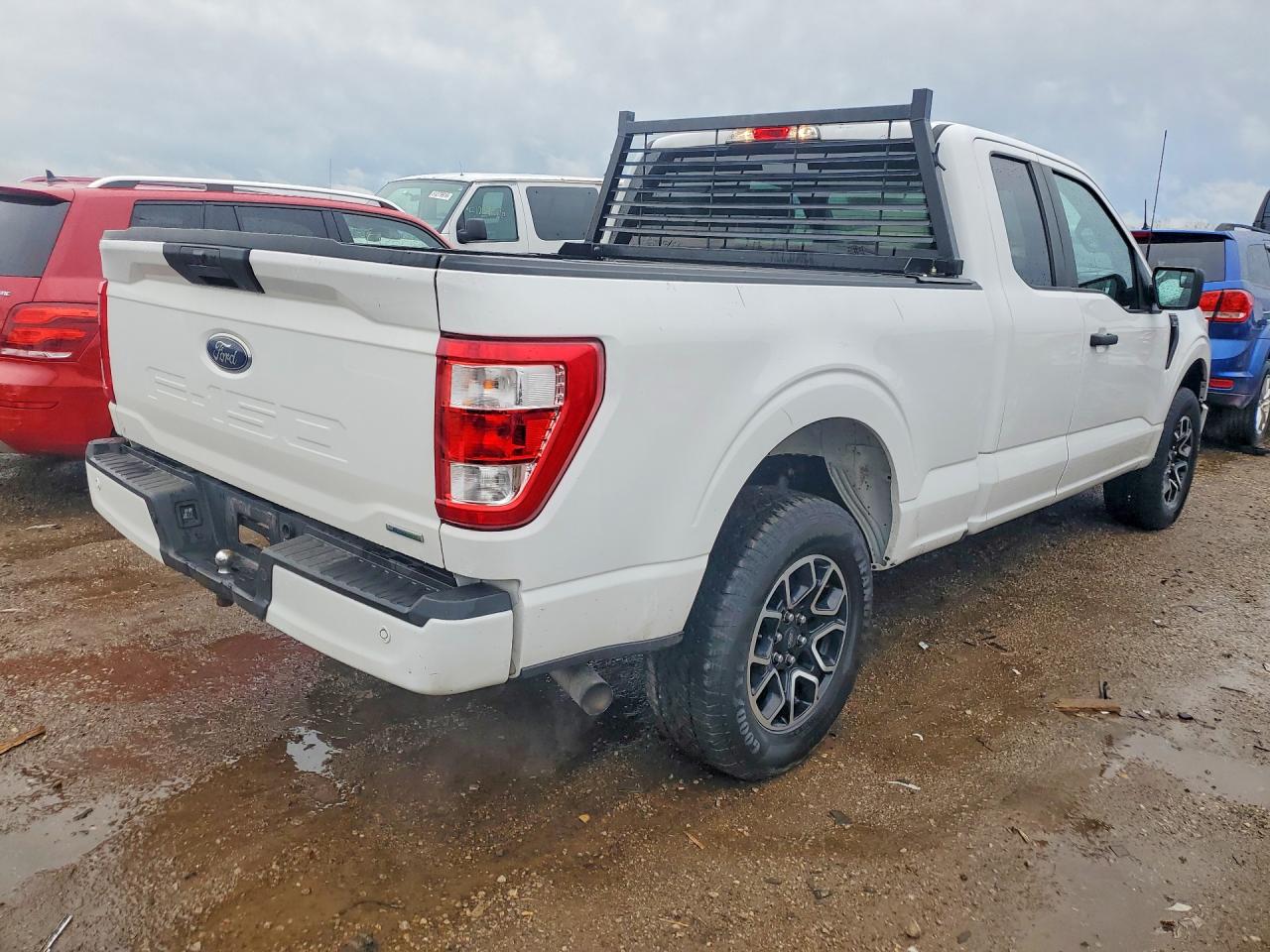 Ford F-150 Super Cab