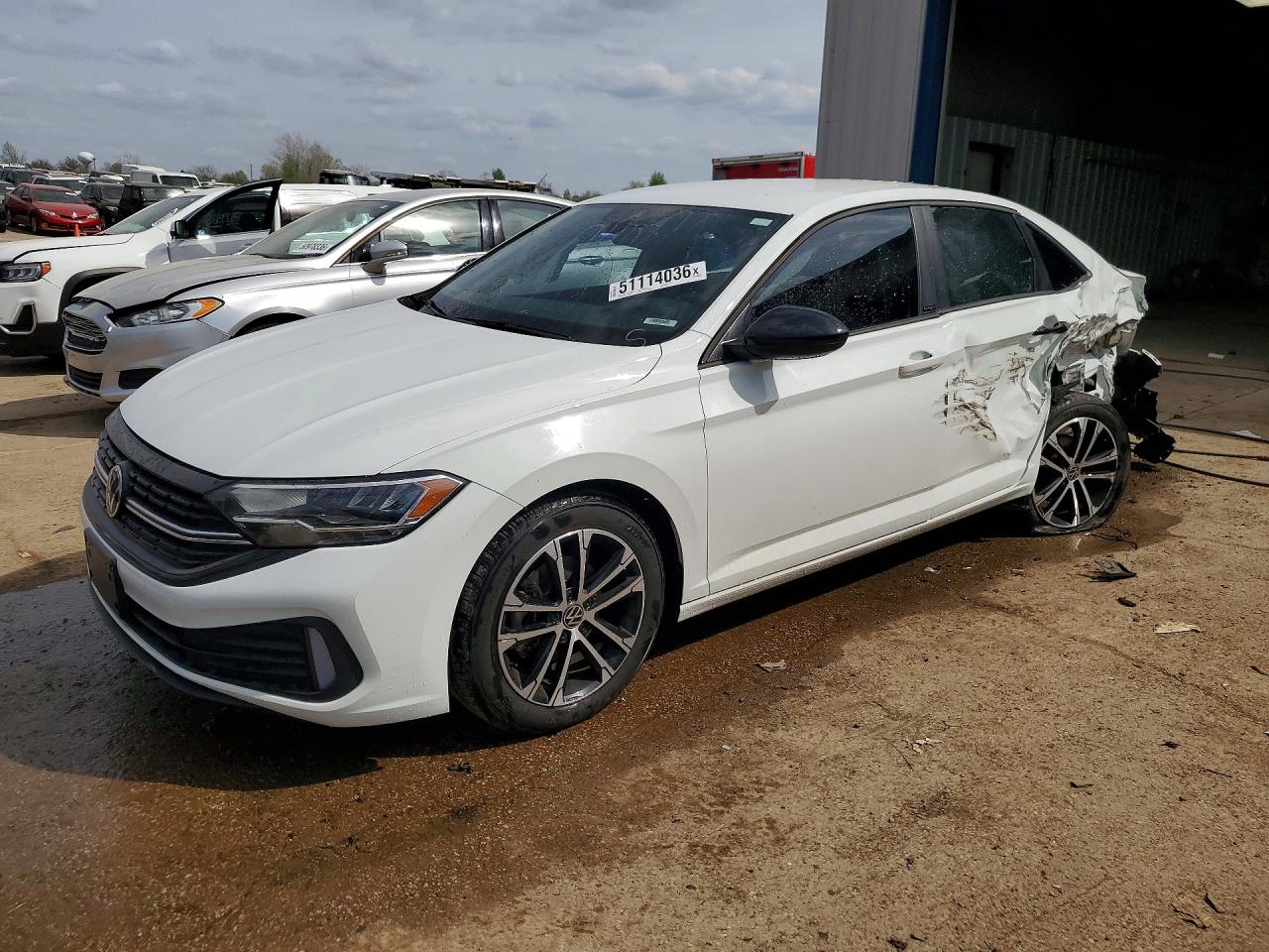 Salvage Volkswagen Jetta Image