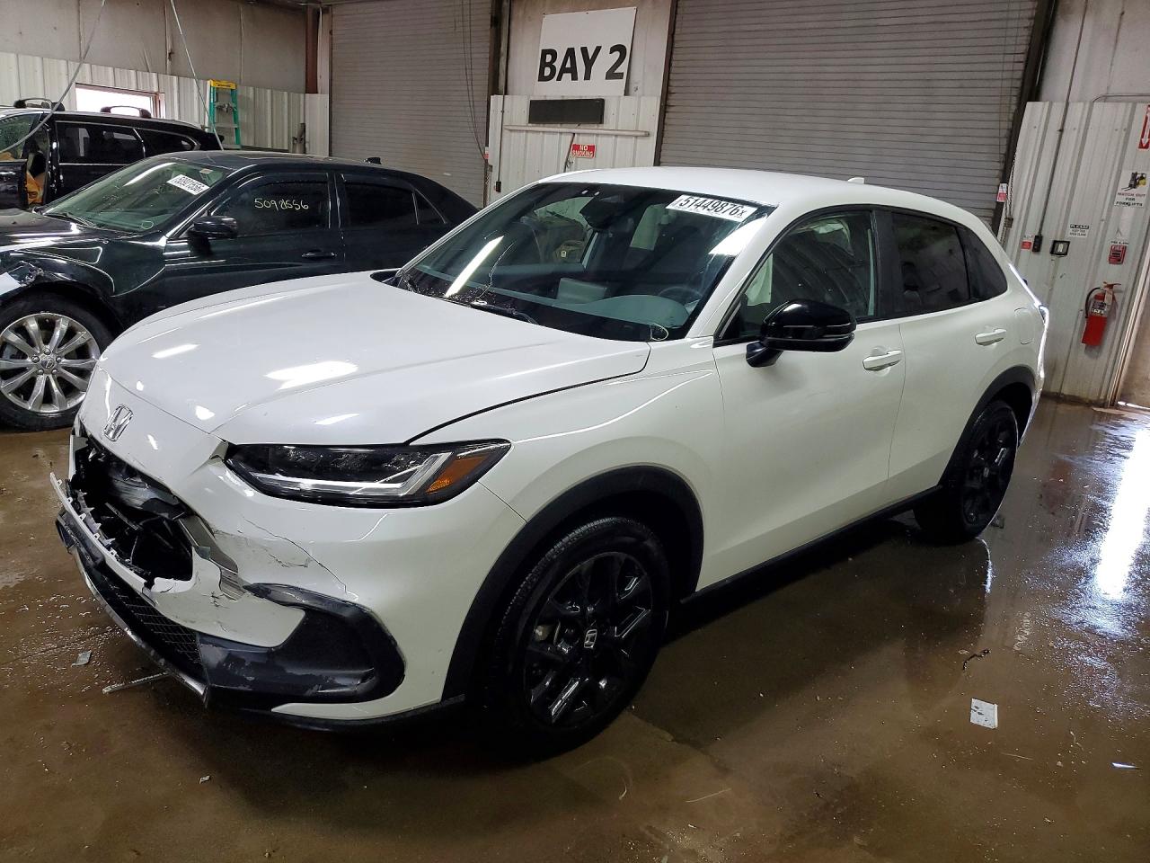Salvage Honda HR-V Image