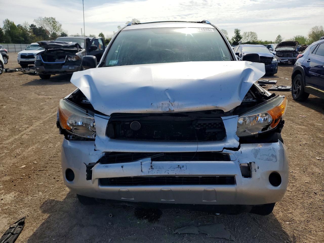 Toyota RAV4 Base
