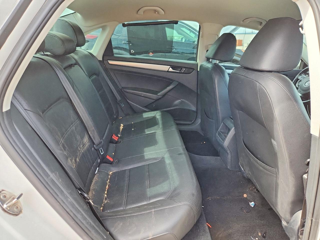 Volkswagen Passat S