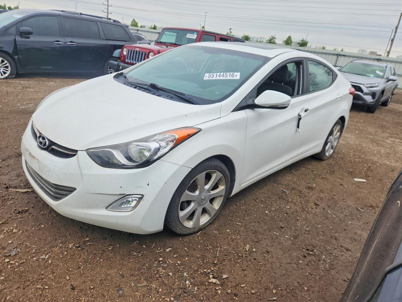 Salvage Hyundai ELANTRA Image
