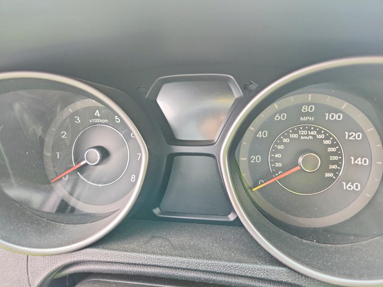 Hyundai ELANTRA Limited