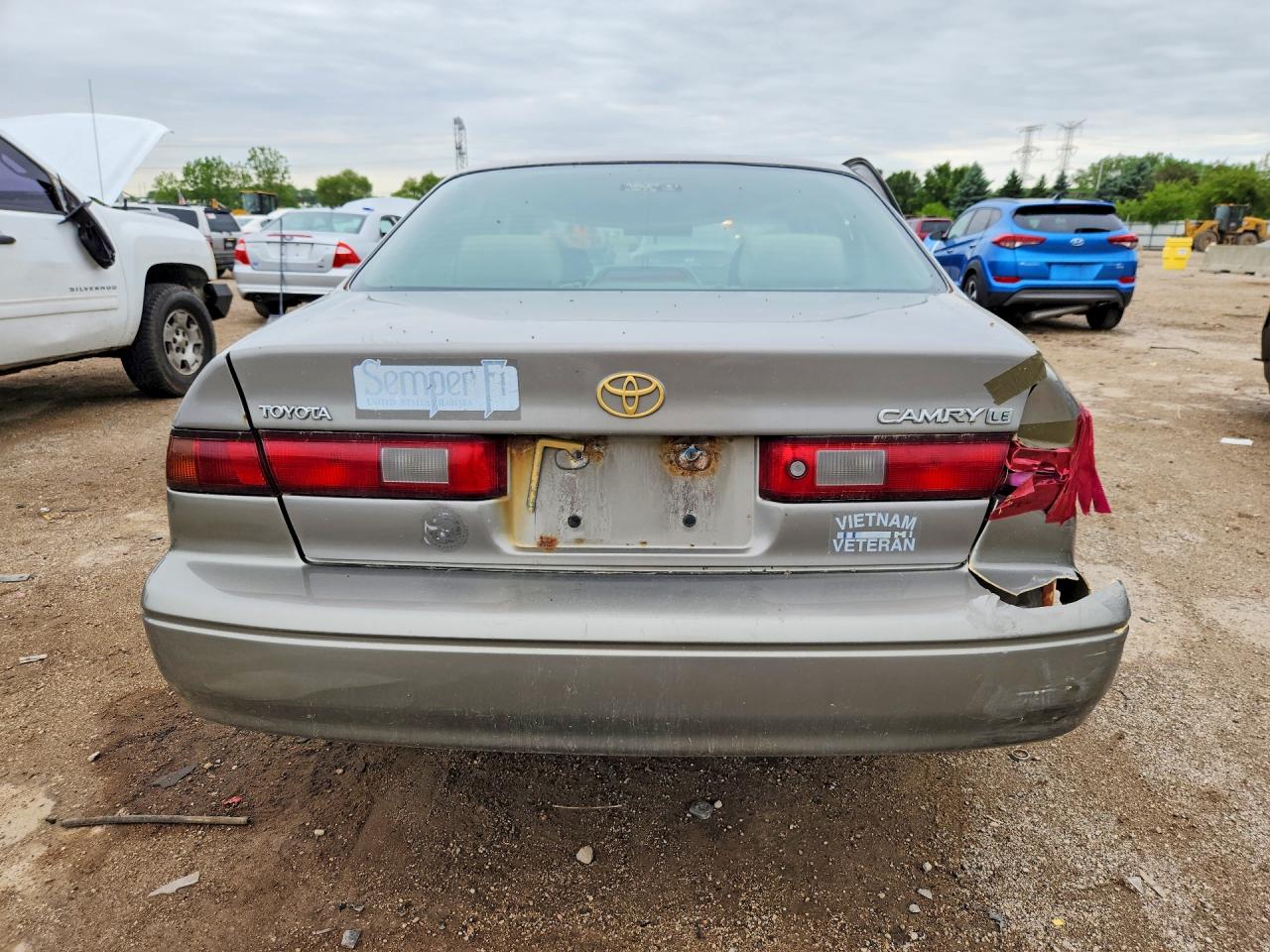 Toyota Camry Ce