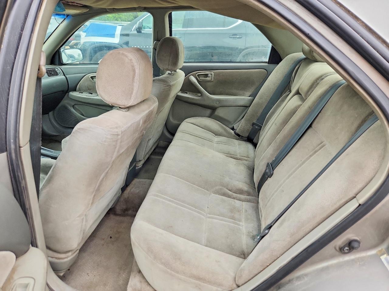 Toyota Camry Ce