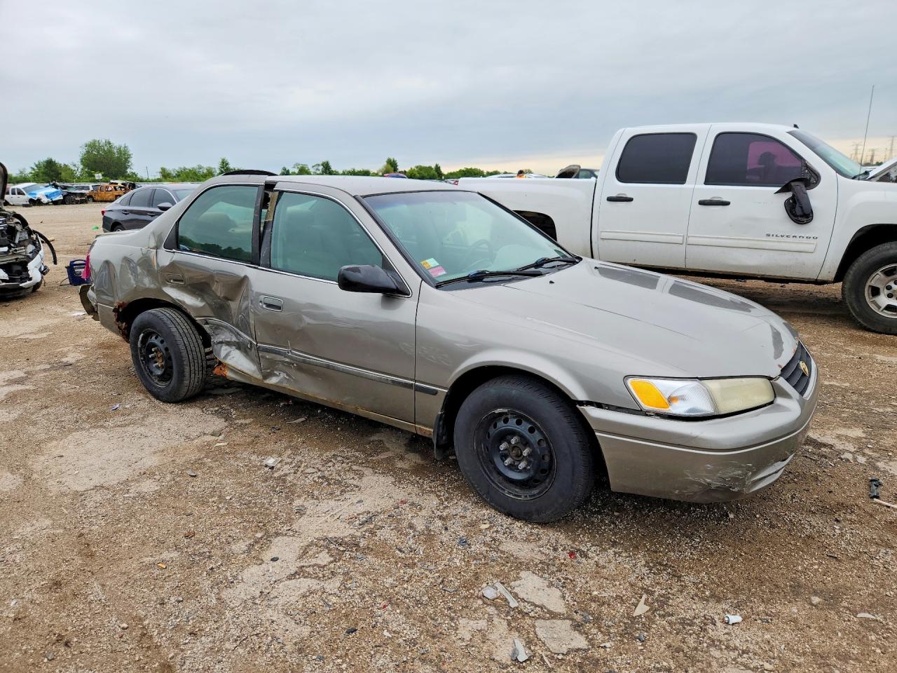 Toyota Camry Ce