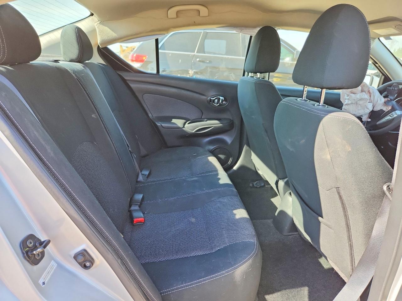 Nissan Versa 1.6 Sv