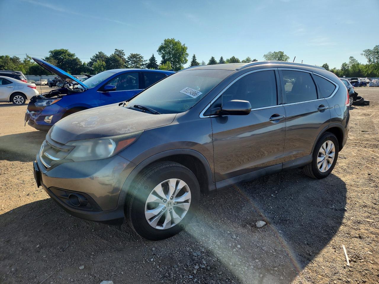 Salvage Honda Crv Image