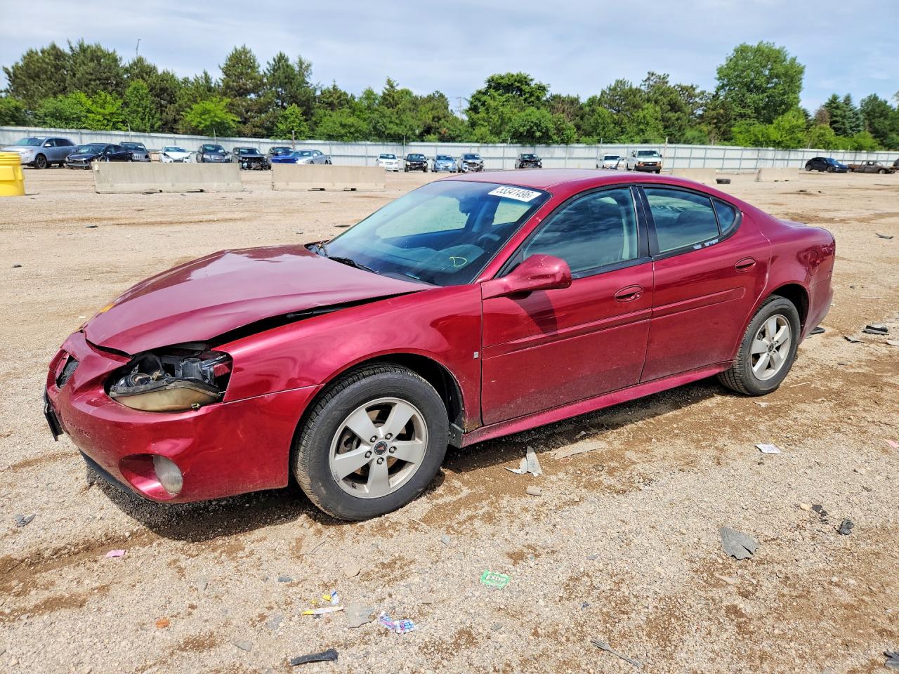 Salvage Pontiac Grandprix Image