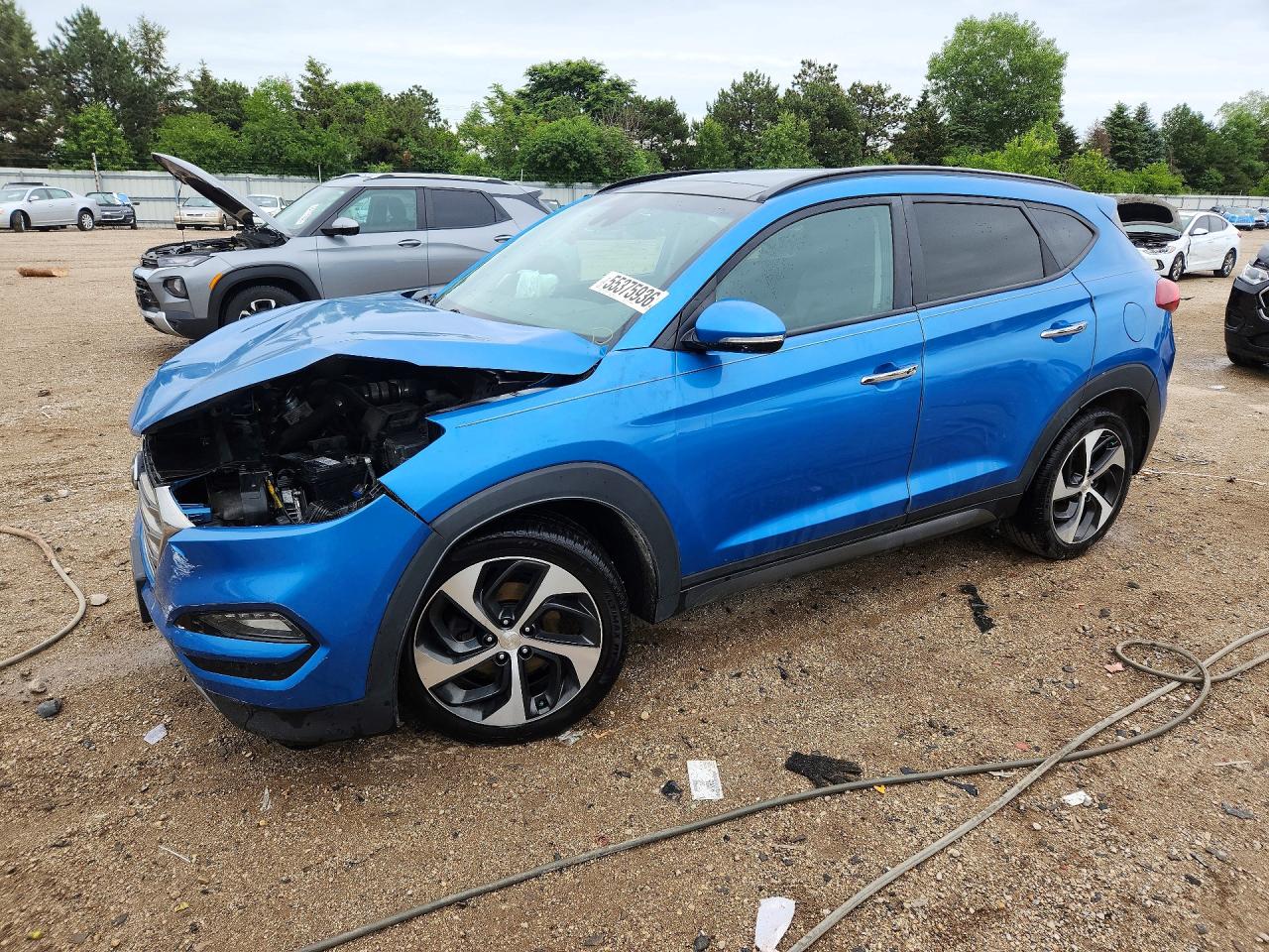 Salvage Hyundai TUCSON Image