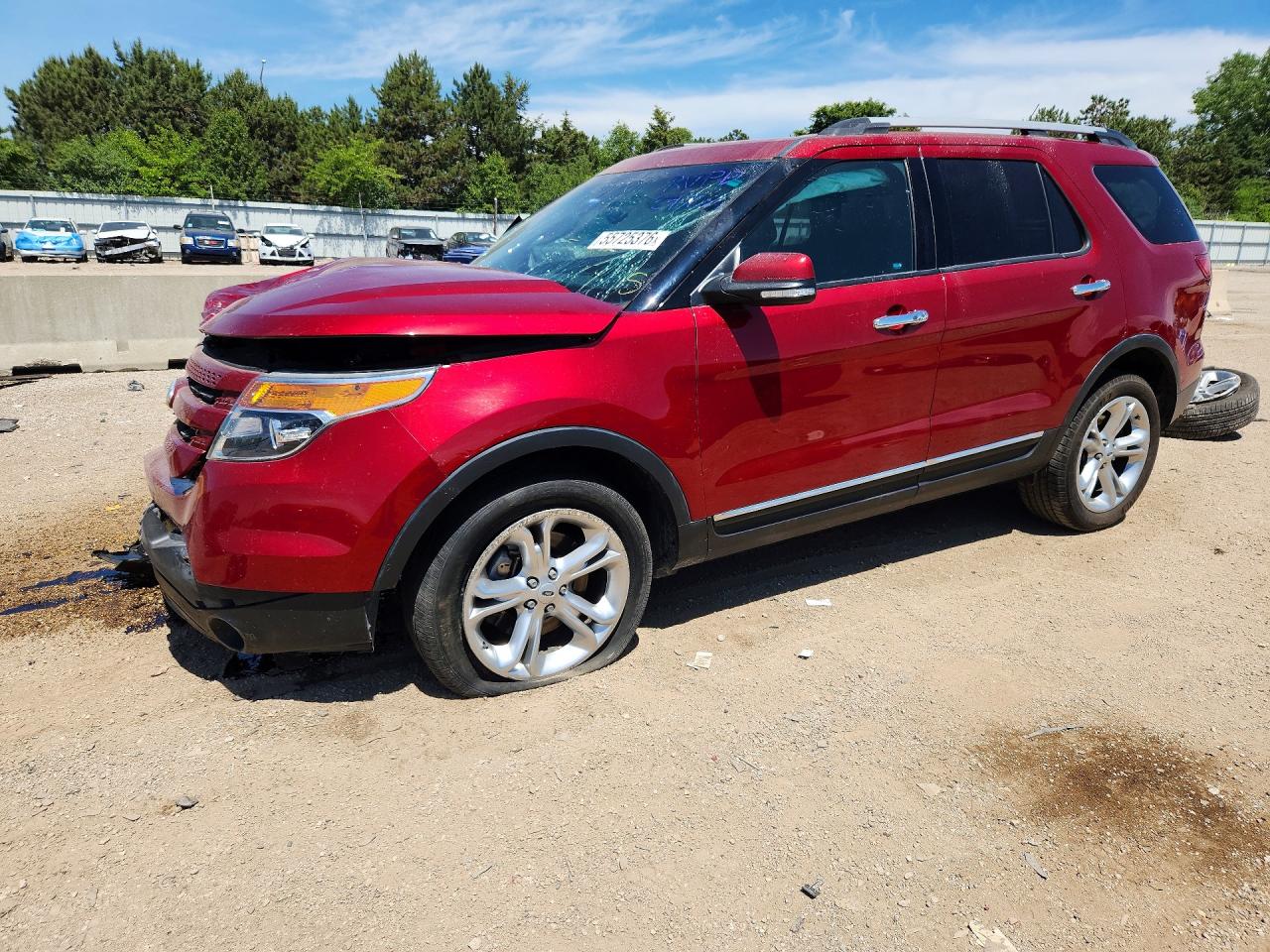 Salvage Ford Explorer Image