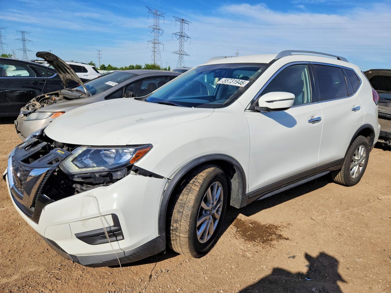 Salvage Nissan Rogue Image