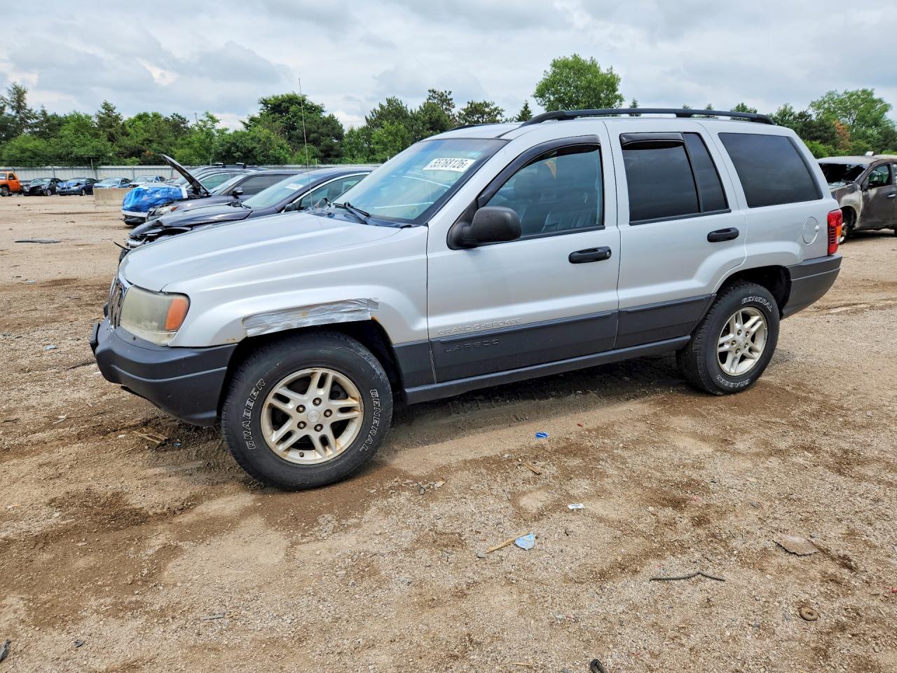 Salvage Jeep Cherokee Image