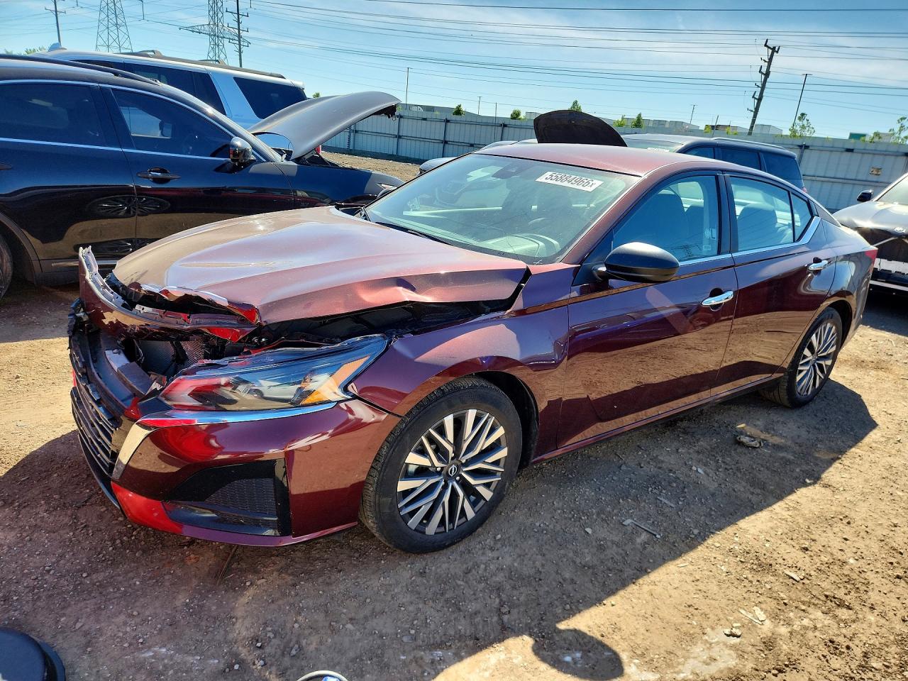 Salvage Nissan Altima Image