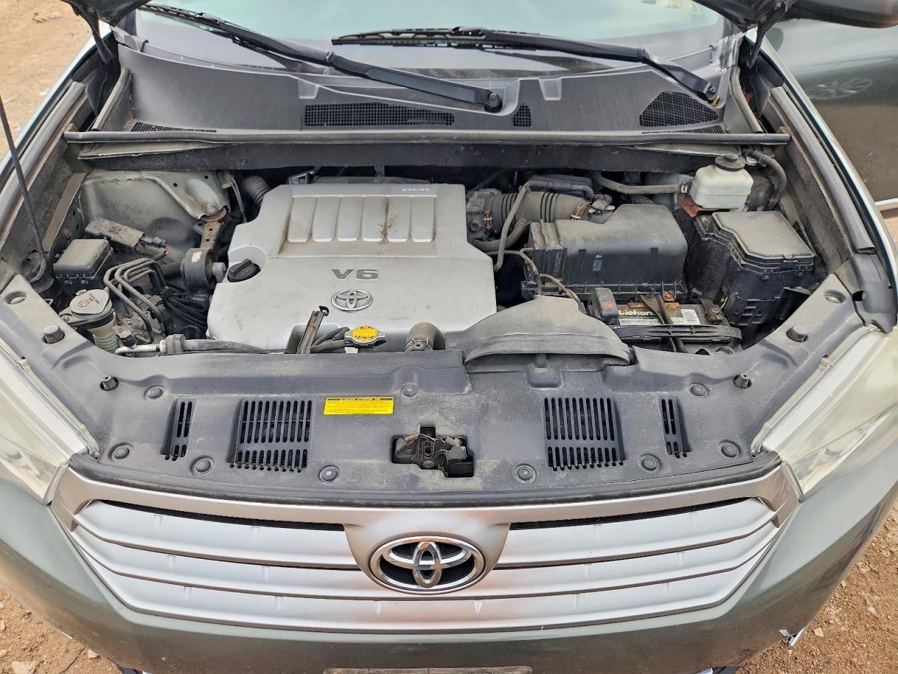 Toyota Highlander Plus