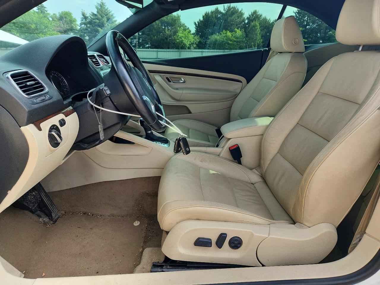 Volkswagen Eos Lux