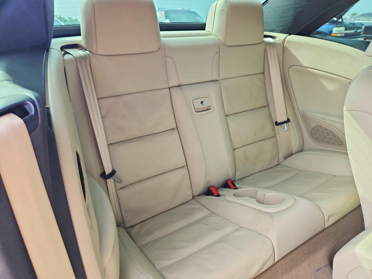 Volkswagen Eos Lux