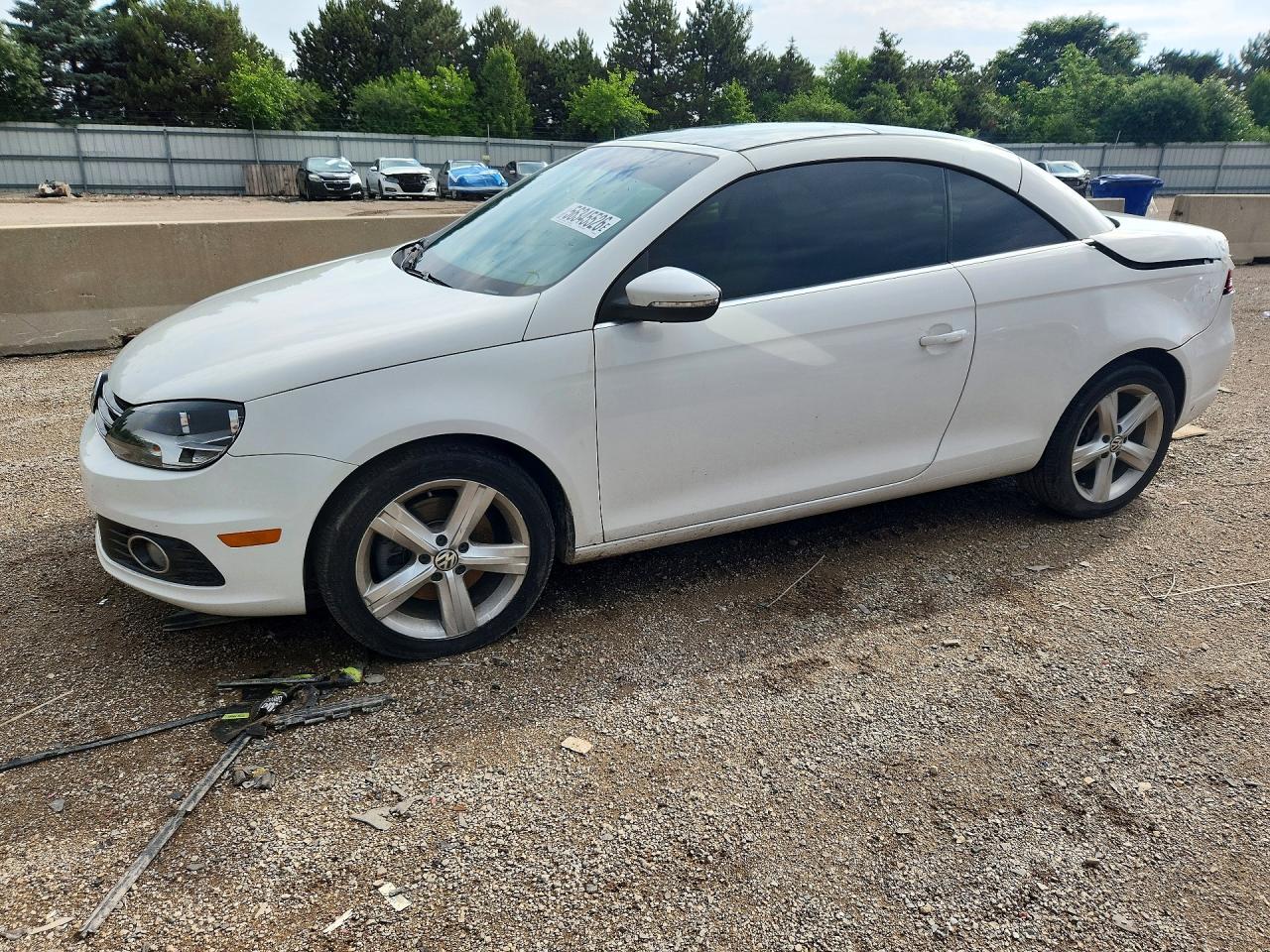 Salvage Volkswagen Eos Image