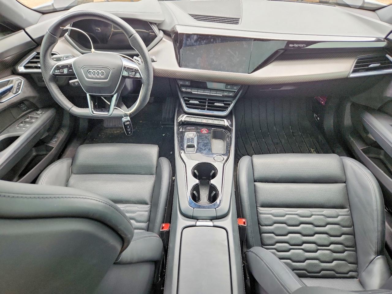 Audi e-tron Prestige