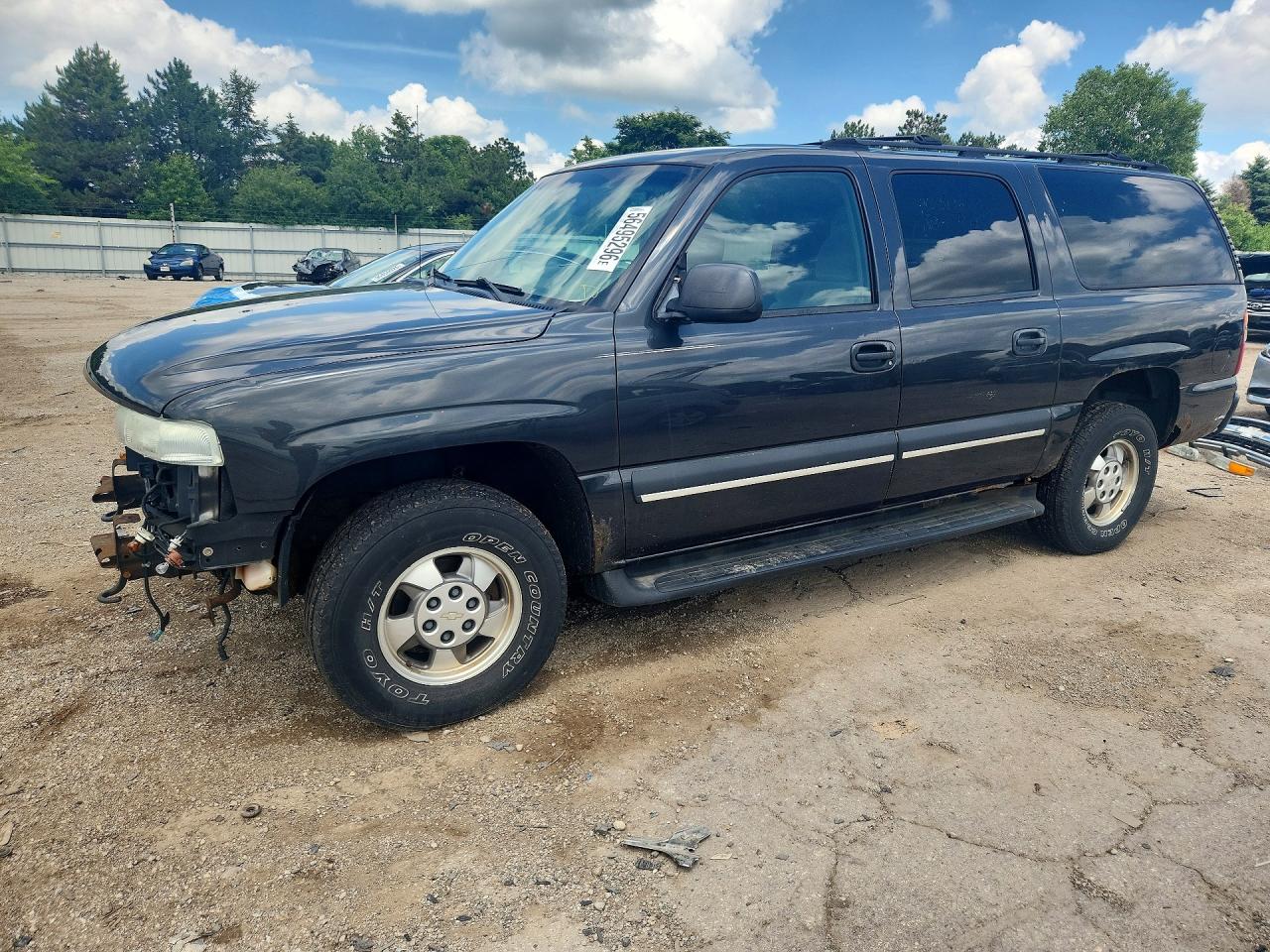 Salvage Chevrolet Suburban Image