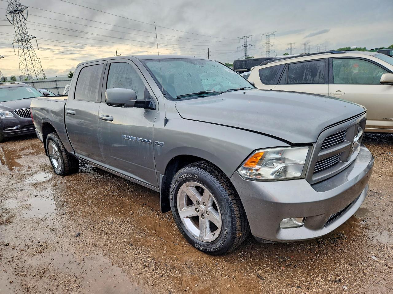 Dodge Ram 1500 Sport