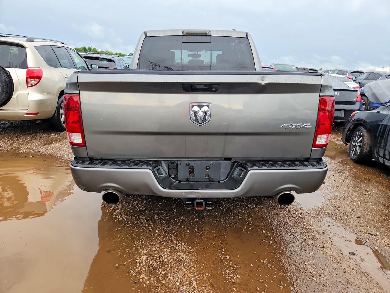 Dodge Ram 1500 Sport