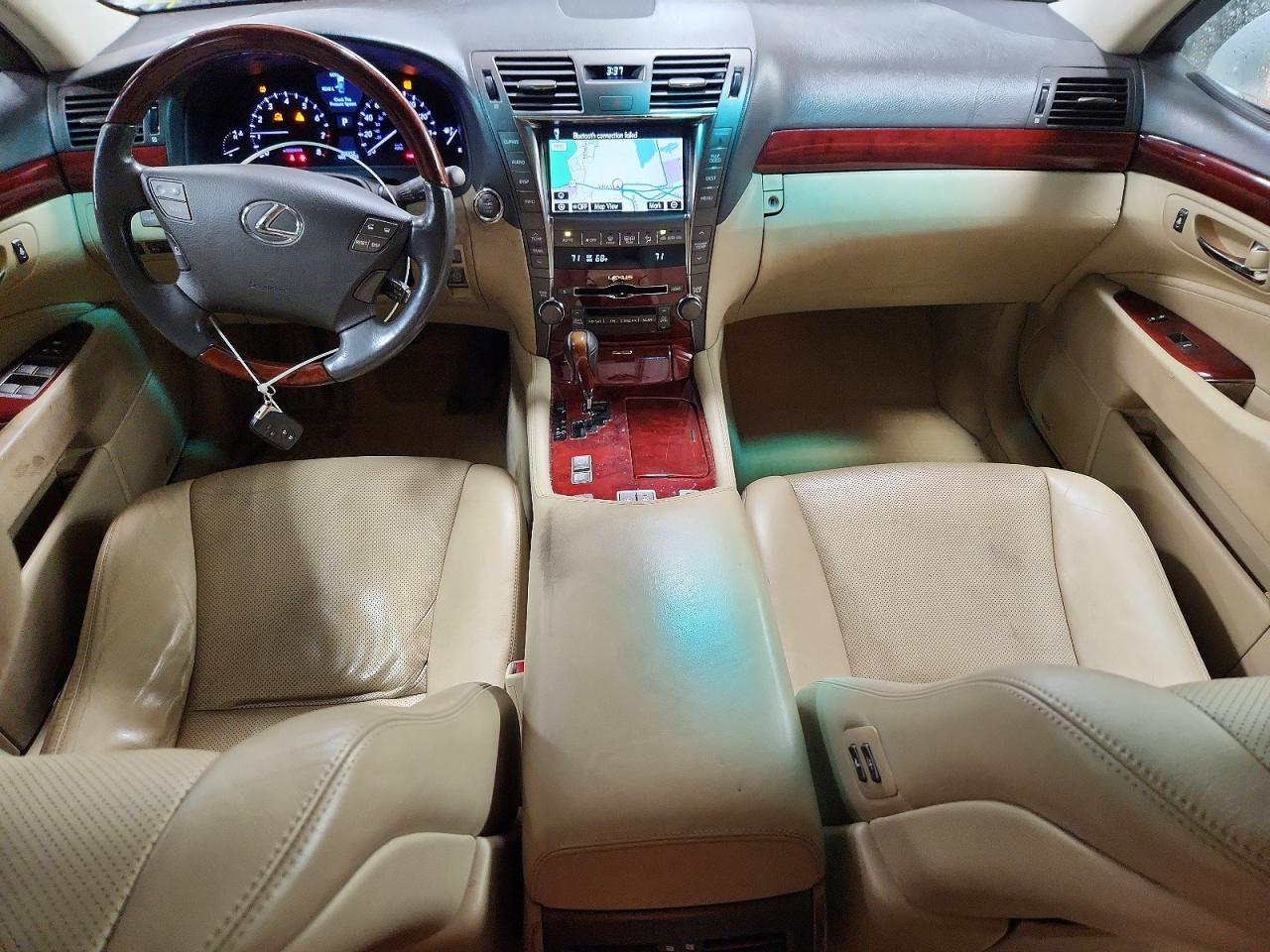 Lexus LS 460