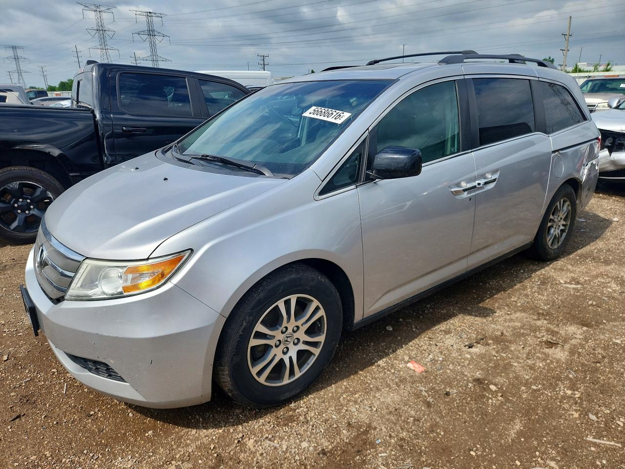 Salvage Honda Odyssey Image