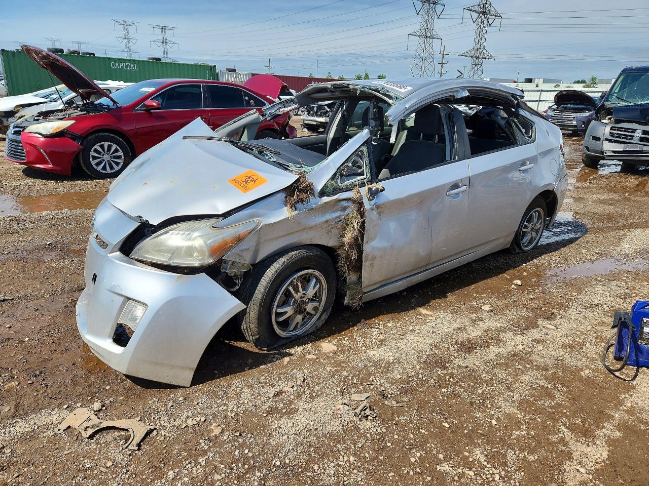 Salvage Toyota Prius Image