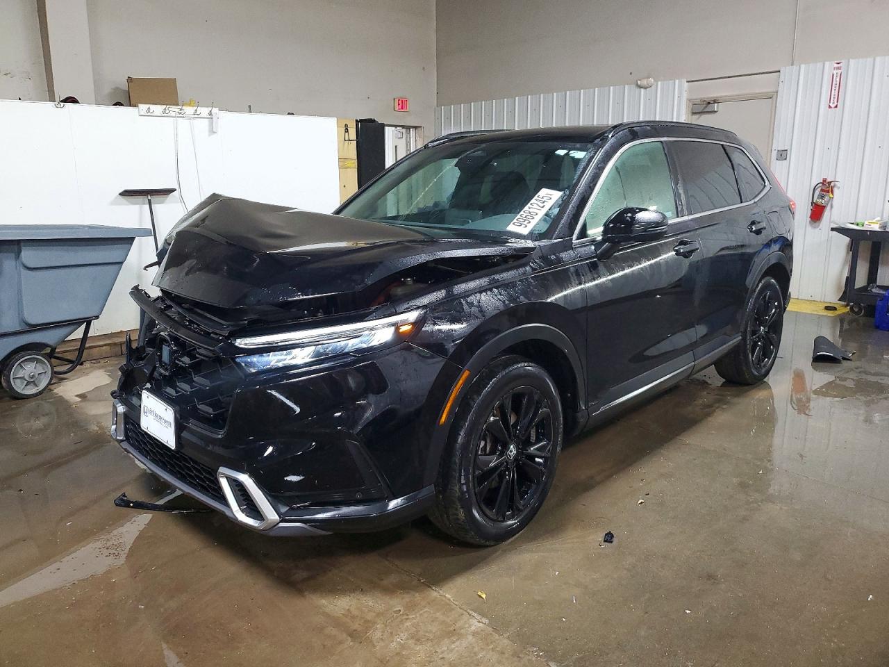 Salvage Honda Crv Image