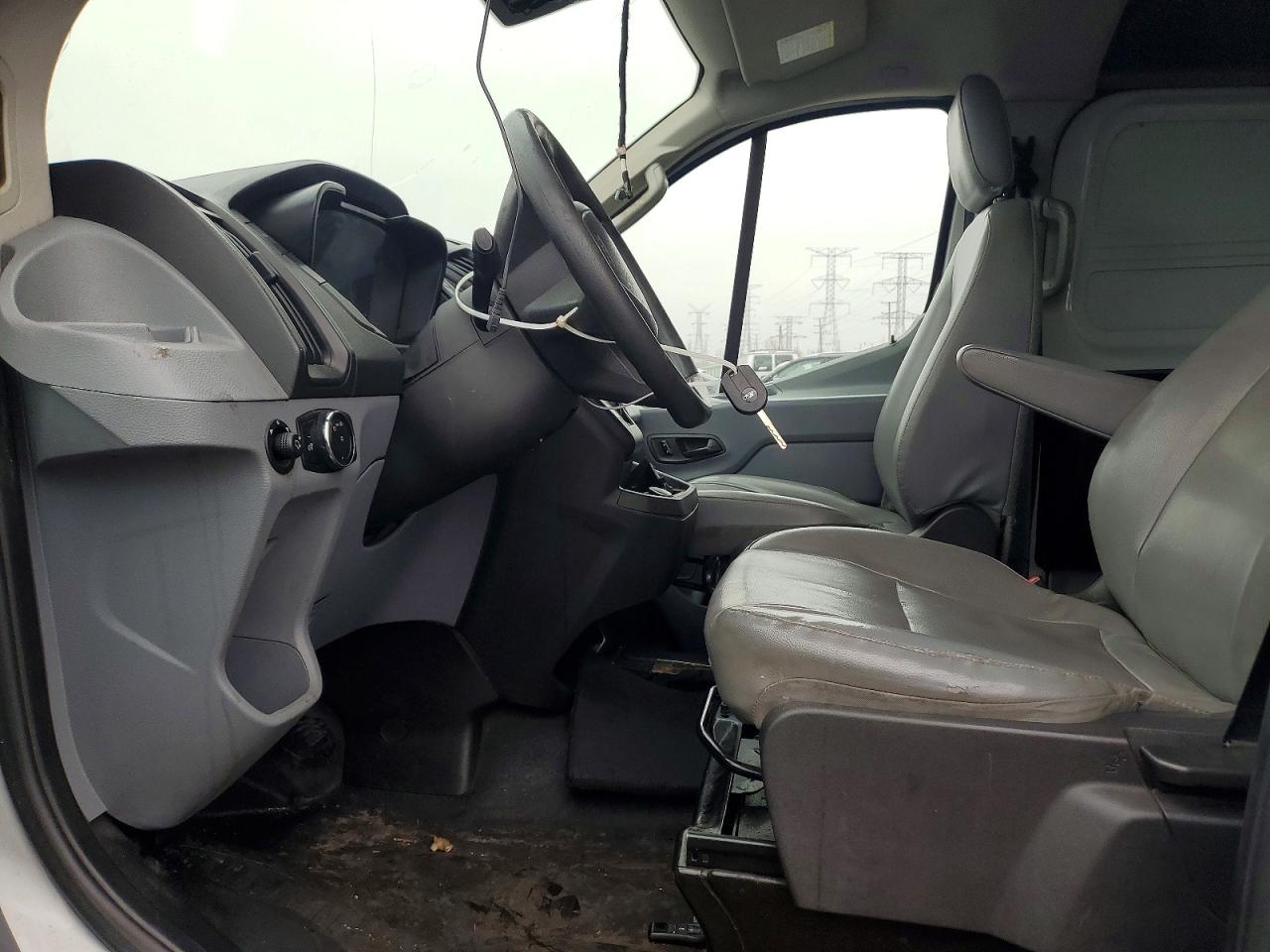 Ford Transit T-250