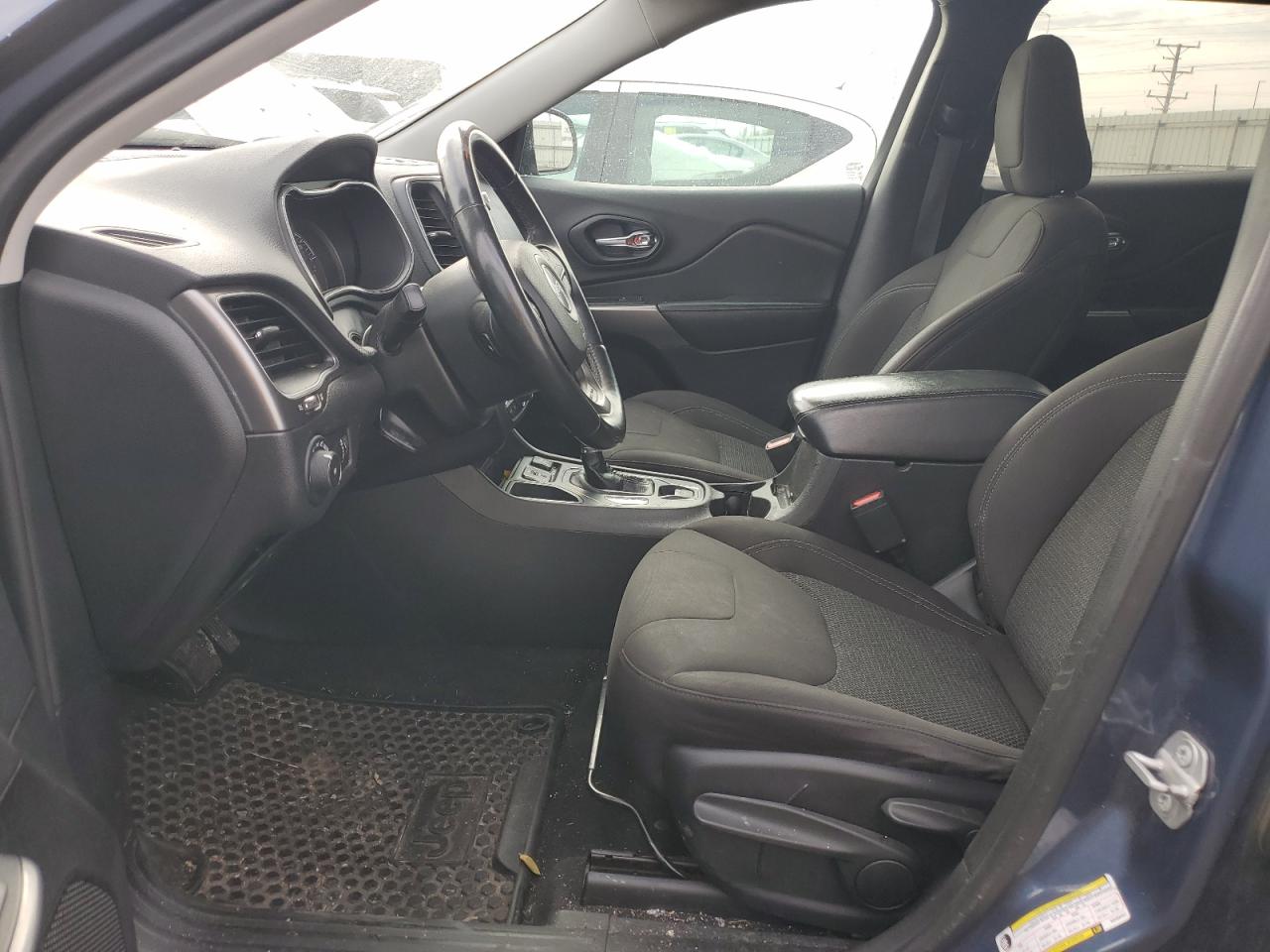 Jeep Grand Cherokee Latitude