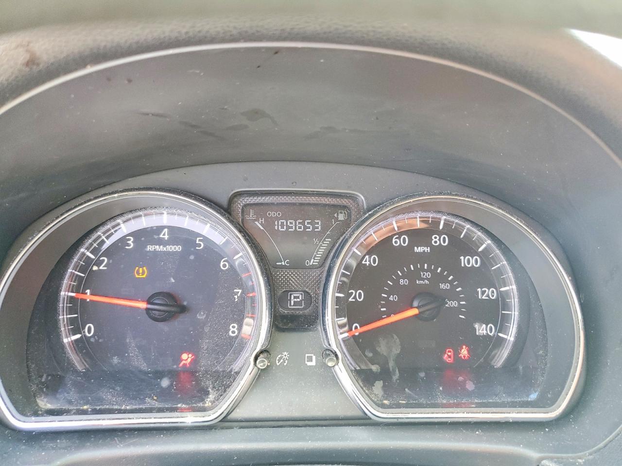 Nissan Versa 1.6 Sv
