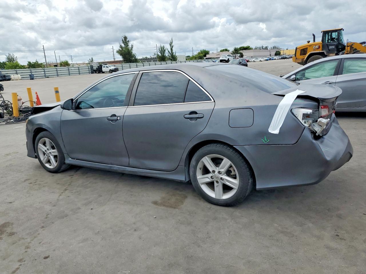 Toyota Camry Se